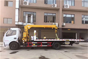 周村附近汽车轮胎更换