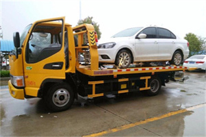 周村附近拖车救援24小时服务热线